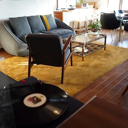Apartment Vic Arts *